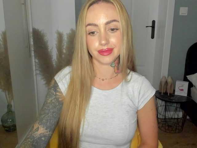 SEXYcoralie