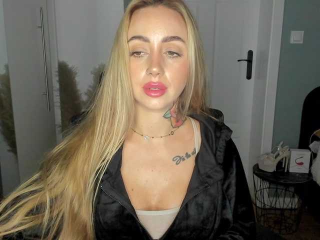 SEXYcoralie