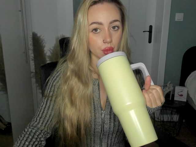 SEXYcoralie