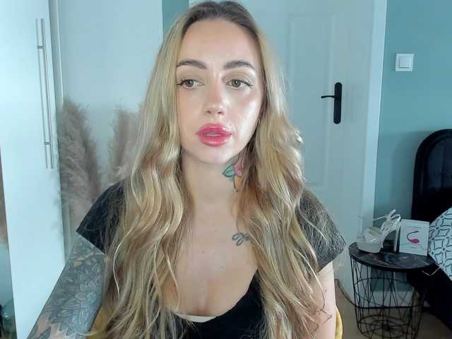 SEXYcoralie
