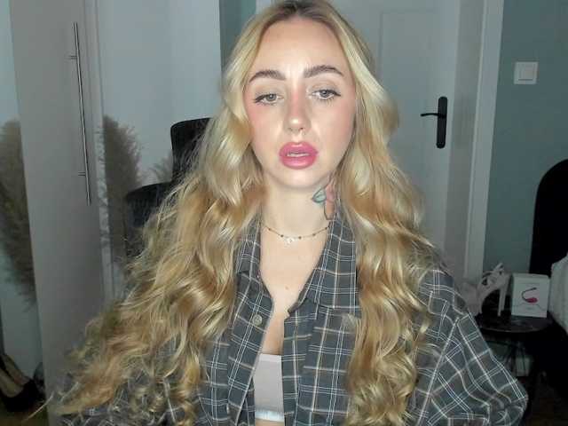 SEXYcoralie