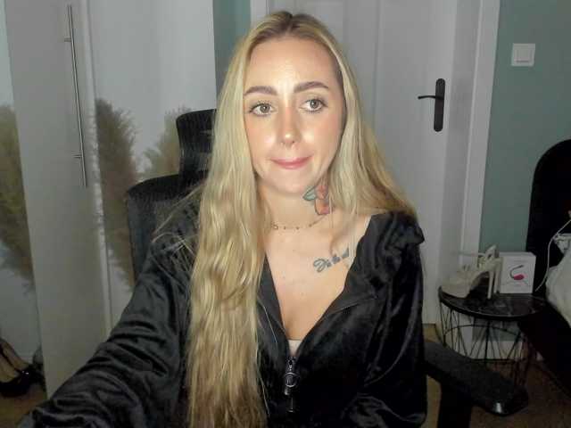 SEXYcoralie