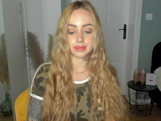 SEXYcoralie