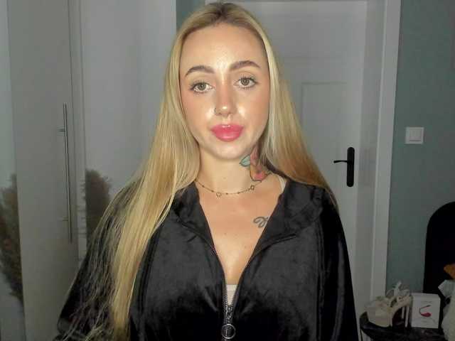 SEXYcoralie