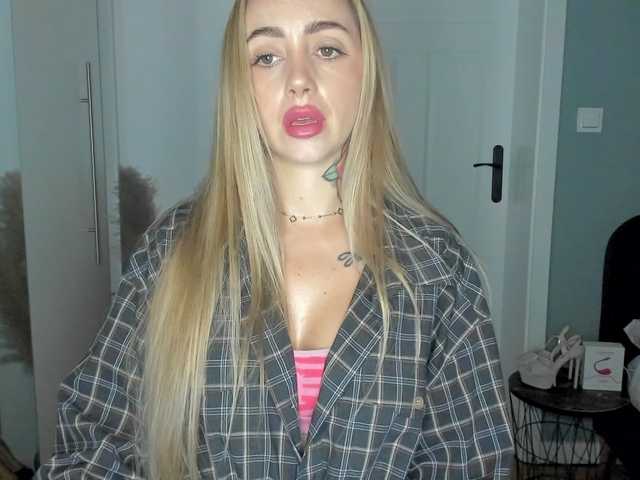 SEXYcoralie