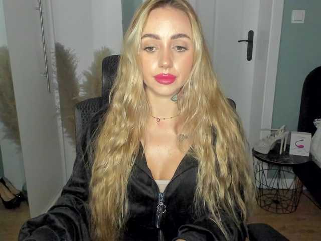 SEXYcoralie
