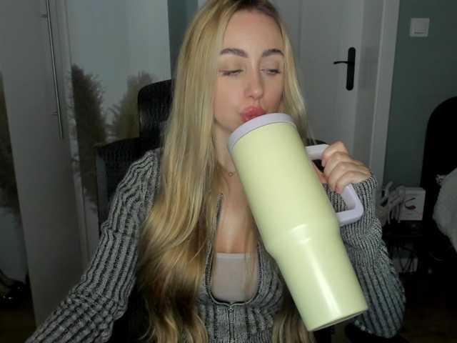 SEXYcoralie