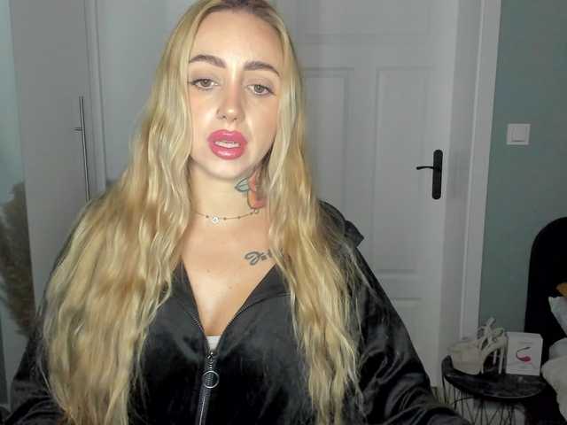 SEXYcoralie