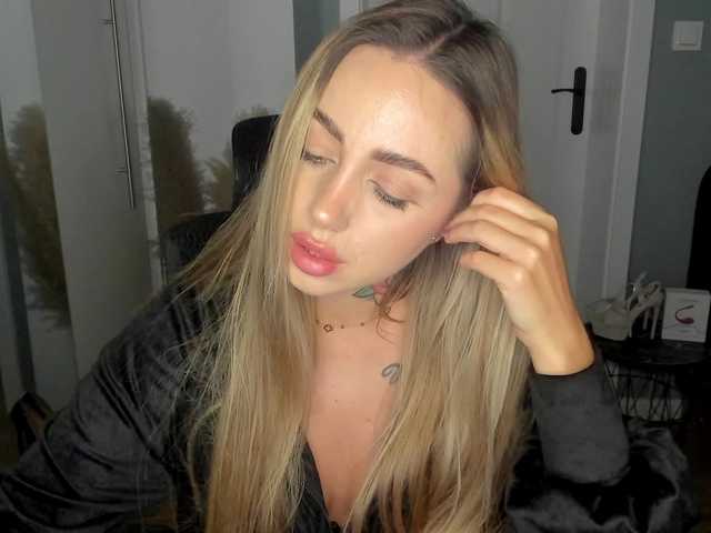 SEXYcoralie