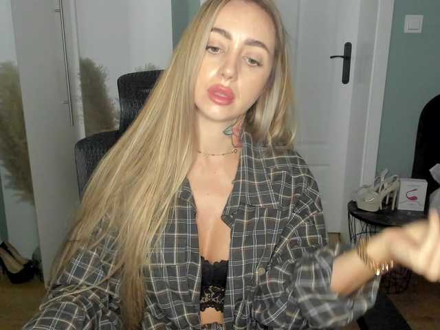 SEXYcoralie