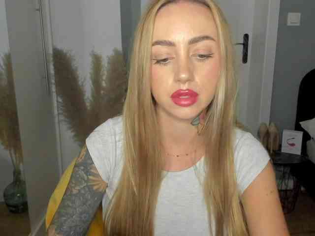 SEXYcoralie
