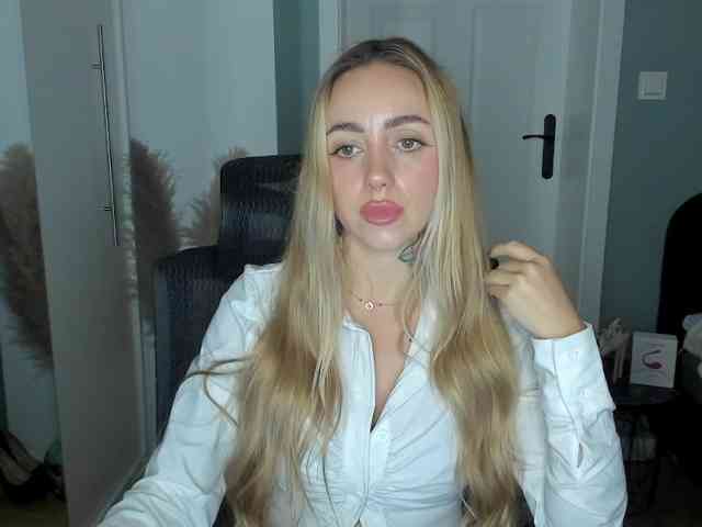 SEXYcoralie