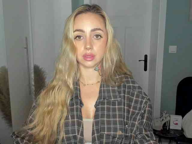 SEXYcoralie