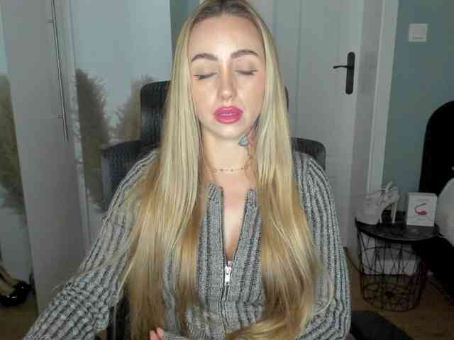SEXYcoralie