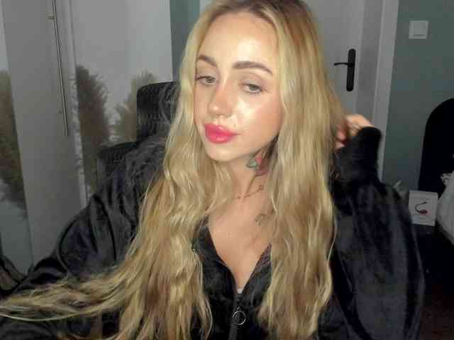 SEXYcoralie