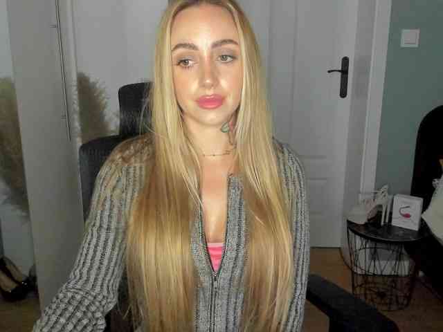 SEXYcoralie