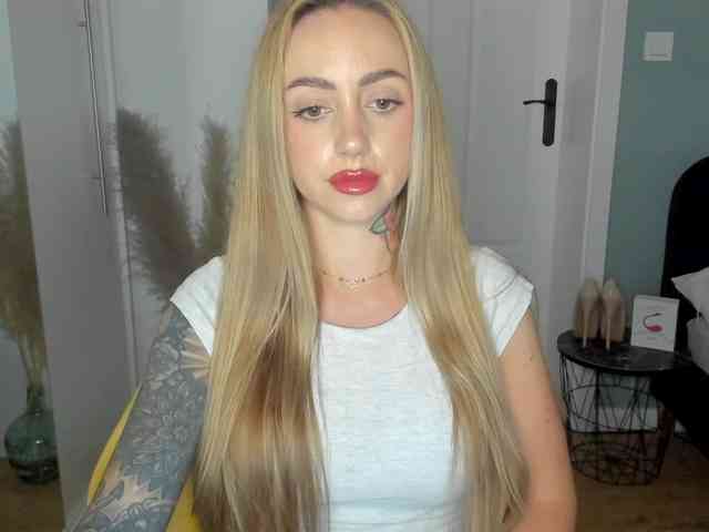 SEXYcoralie