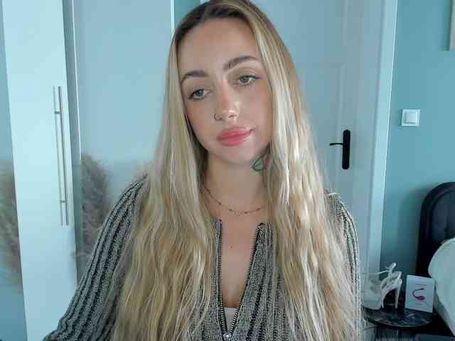 SEXYcoralie
