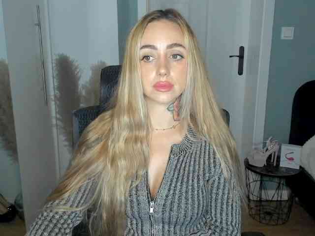SEXYcoralie