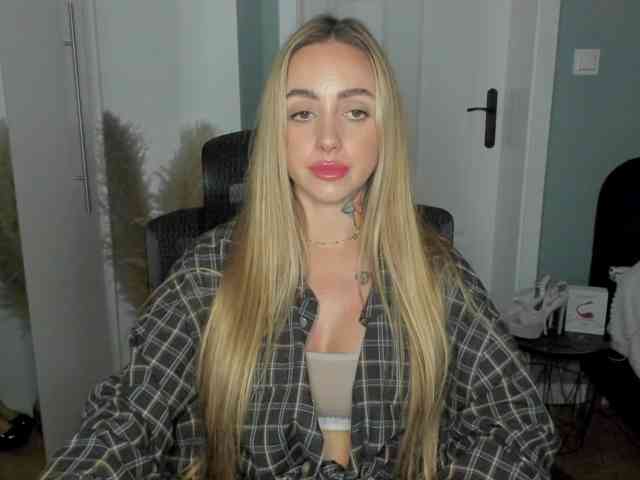 SEXYcoralie