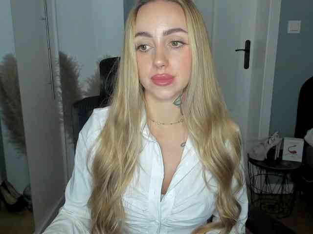 SEXYcoralie