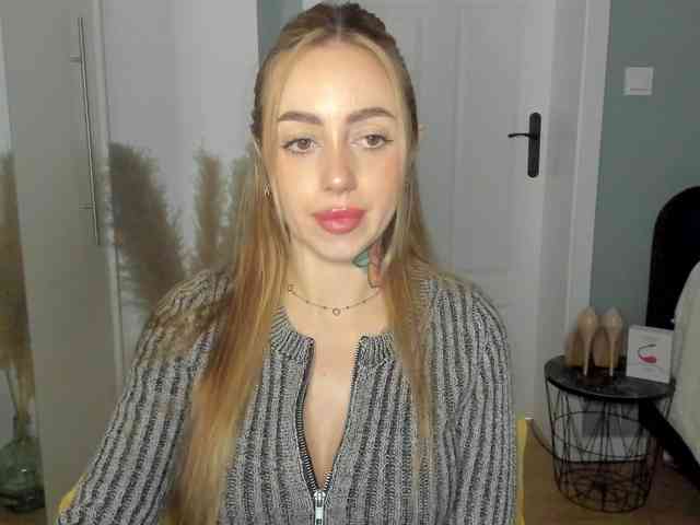 SEXYcoralie