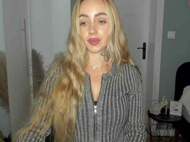 SEXYcoralie