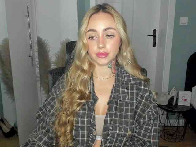 SEXYcoralie