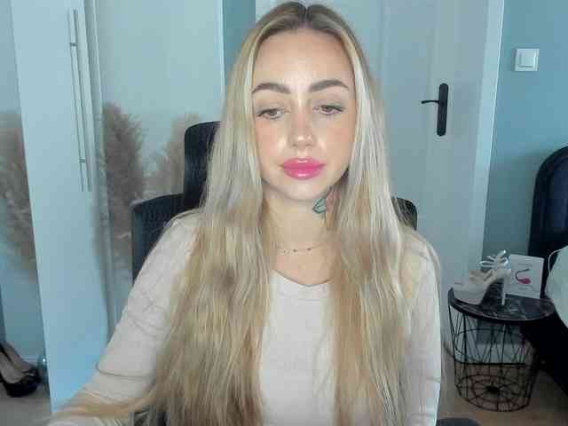 SEXYcoralie