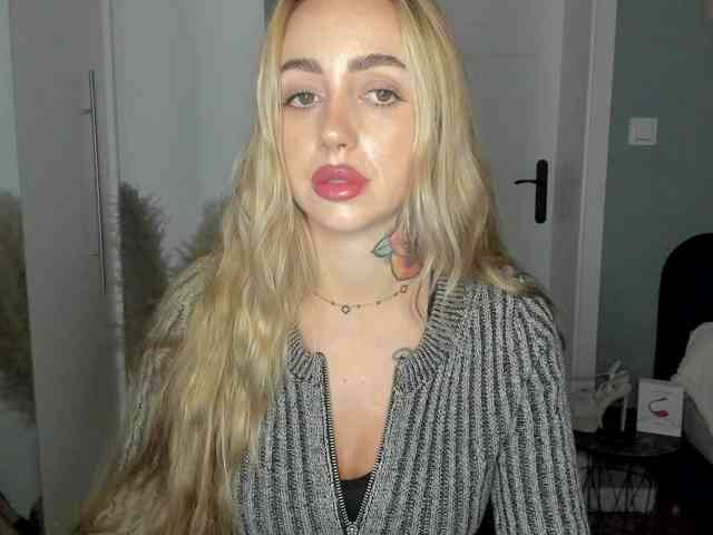SEXYcoralie