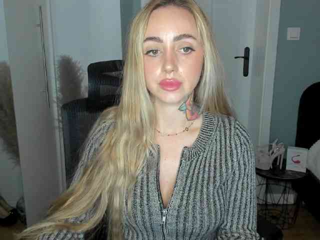 SEXYcoralie