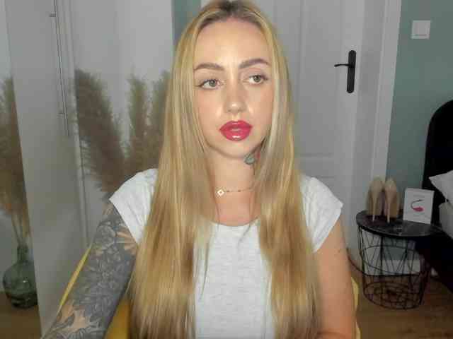 SEXYcoralie