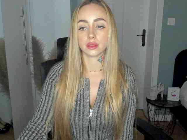 SEXYcoralie