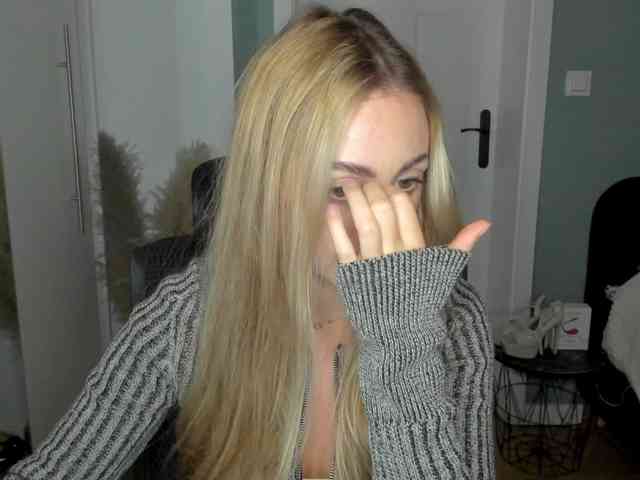 SEXYcoralie