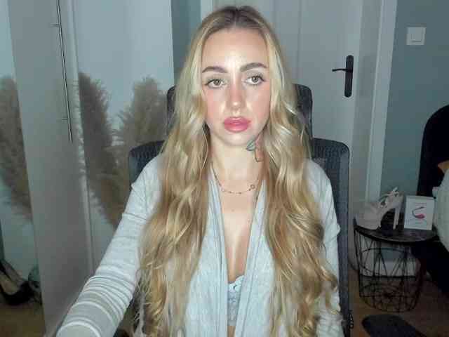 SEXYcoralie