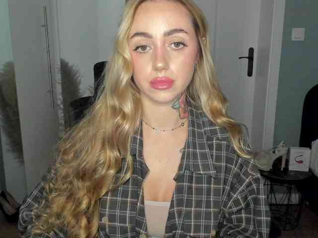 SEXYcoralie