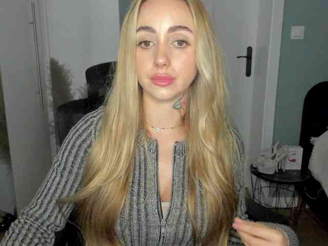 SEXYcoralie