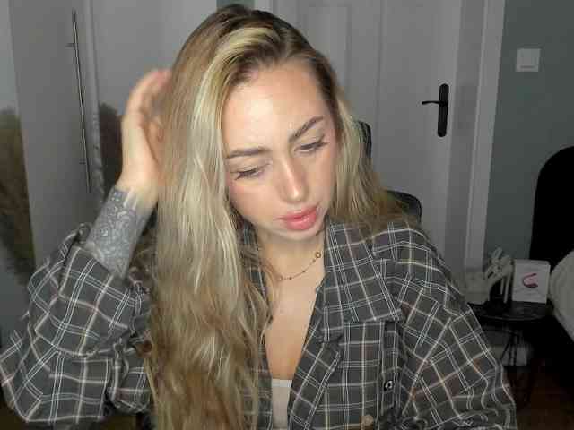 SEXYcoralie