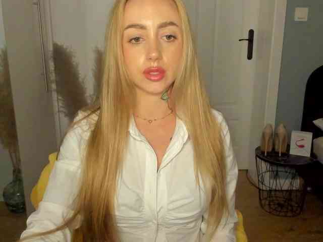 SEXYcoralie