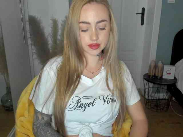 SEXYcoralie