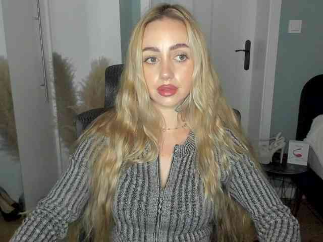 SEXYcoralie