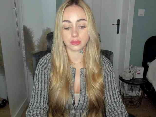 SEXYcoralie