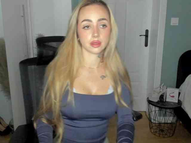 SEXYcoralie