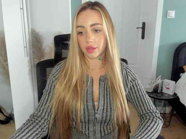 SEXYcoralie
