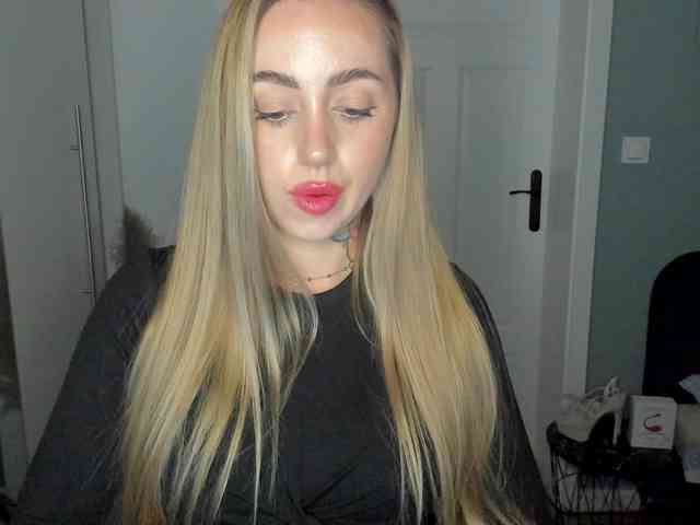 SEXYcoralie
