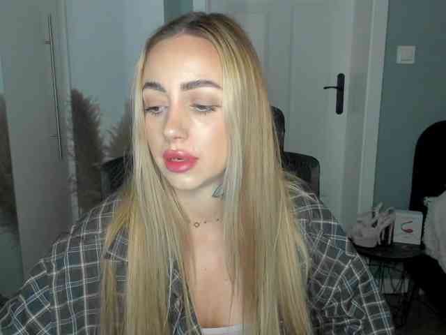 SEXYcoralie