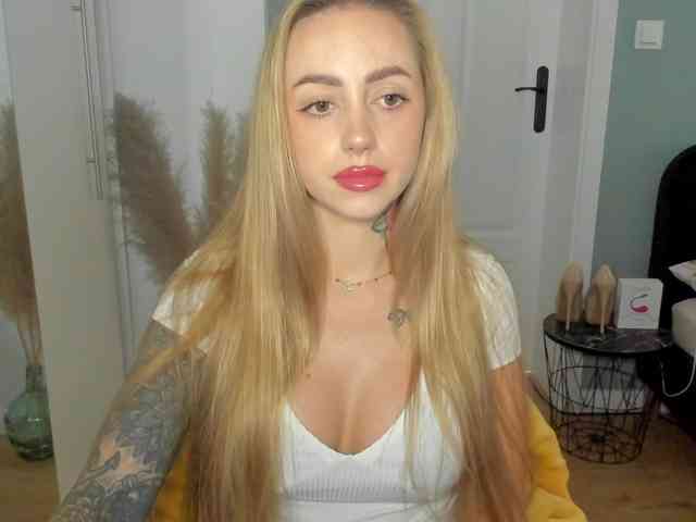SEXYcoralie