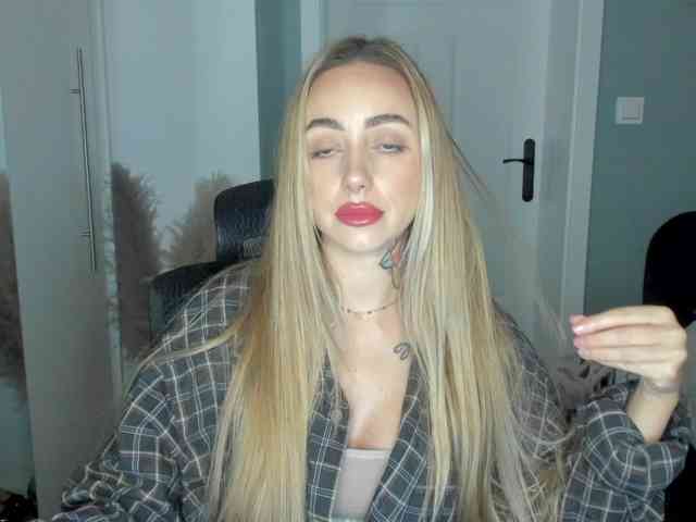 SEXYcoralie