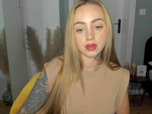 SEXYcoralie