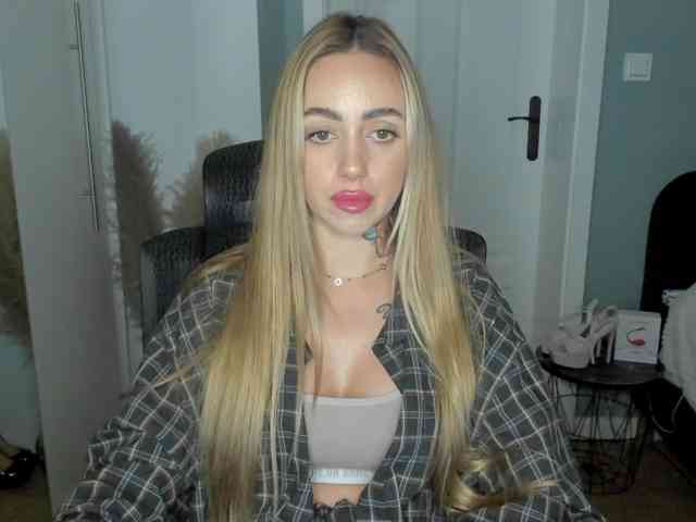 SEXYcoralie
